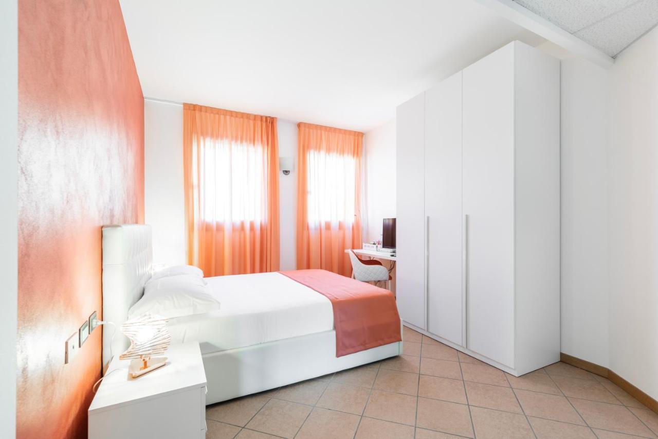 Lake Como Golf Hotel Figino Serenza エクステリア 写真